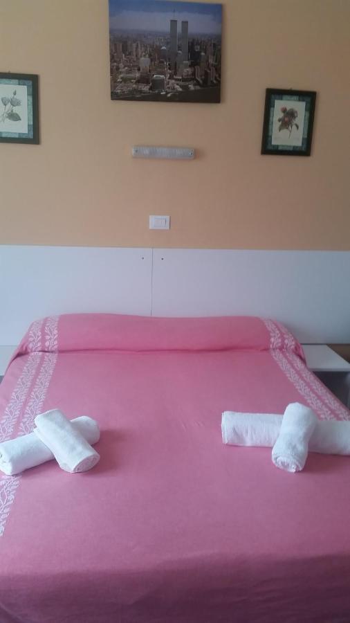 Hotel Manolita Rimini Eksteriør billede