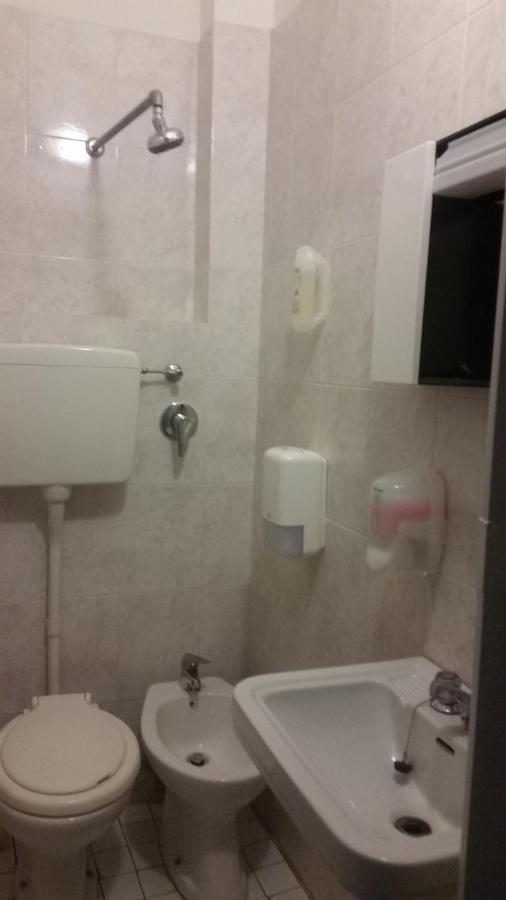 Hotel Manolita Rimini Eksteriør billede