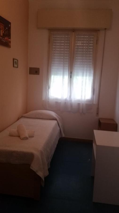 Hotel Manolita Rimini Eksteriør billede