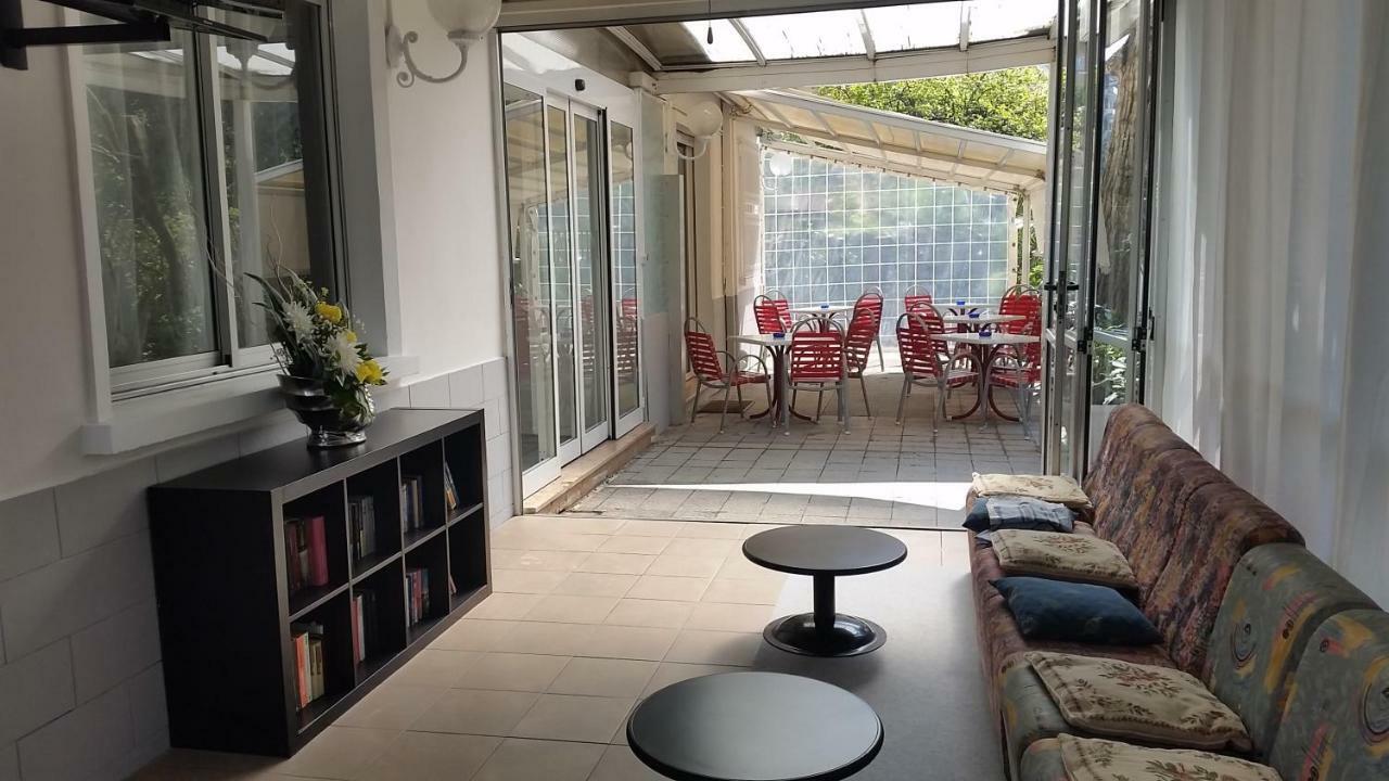 Hotel Manolita Rimini Eksteriør billede