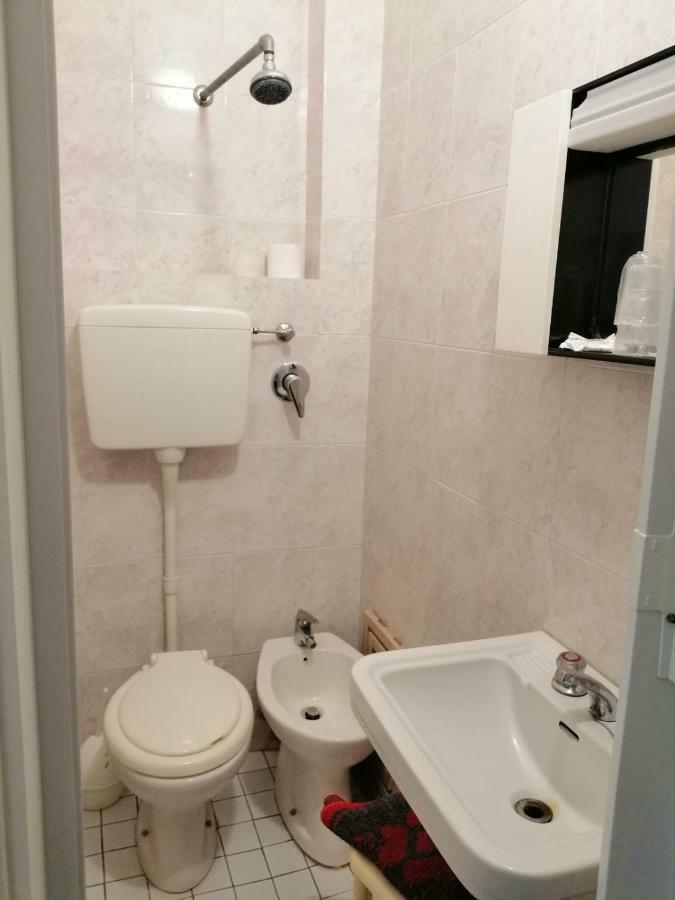 Hotel Manolita Rimini Eksteriør billede